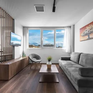Apartament Ultima, Nilie Hospitality Mgmt, Salonic